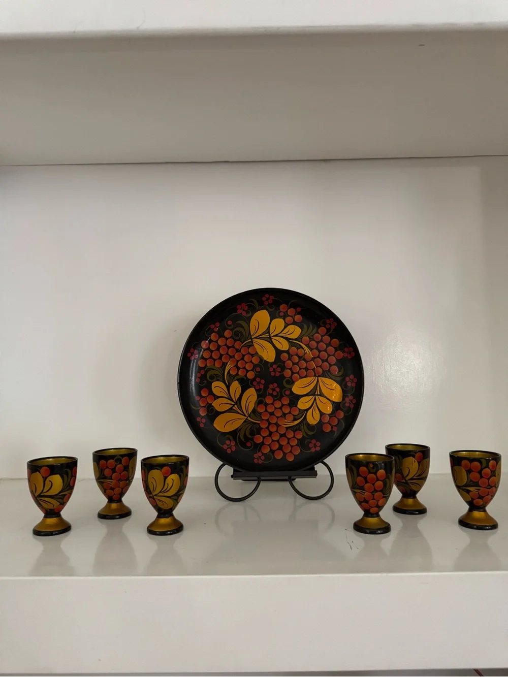 Vintage 7-Piece Russian Khokhloma Lacquerware Set.